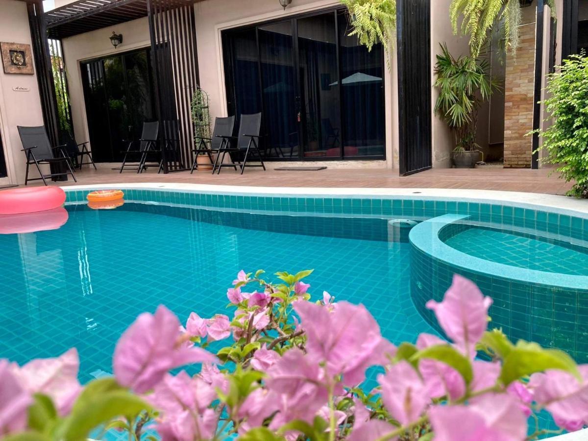 Barbe La Maison Hua Hin Exterior photo